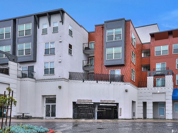 3rd image of 8100 Oceanview Ter APT 110