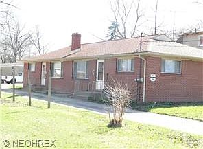 2nd image of 2846 Sussex St SE