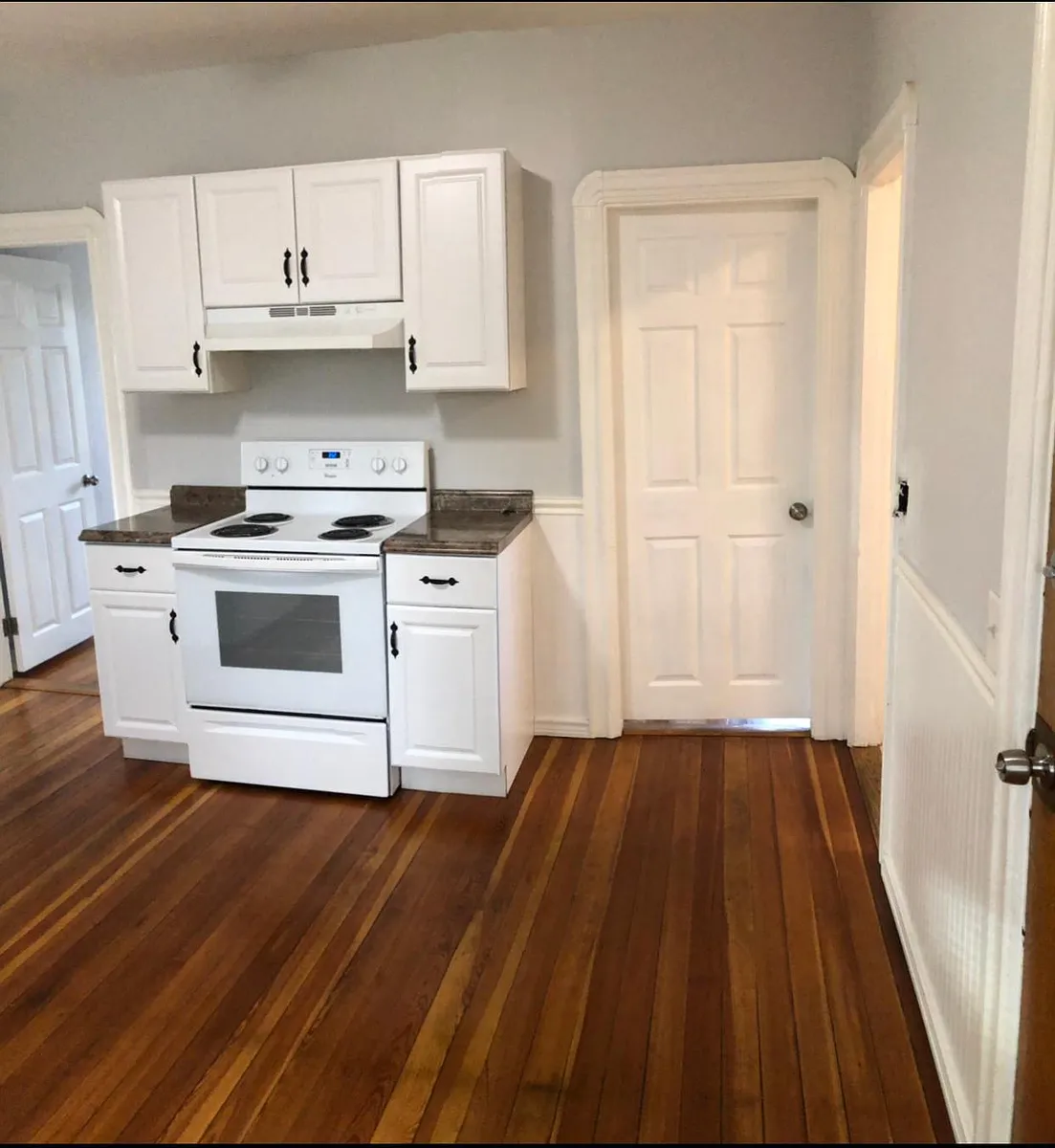 Building Photo - 993-995 York Ave #3