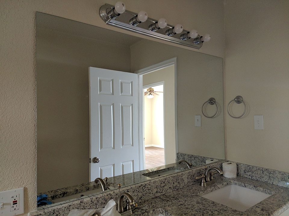 1st image of 1720 Long Ave