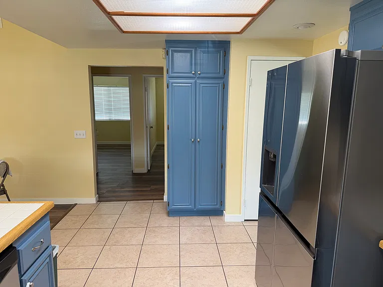 3142 W James St — Photo 13