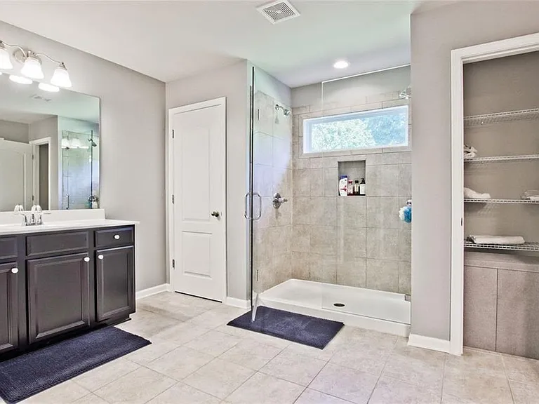 112 Davina Dr — Photo 22