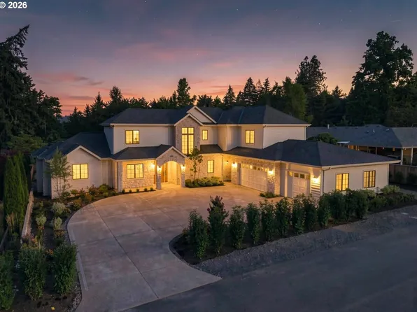 1050 Atwater Rd, Lake Oswego, OR 97034