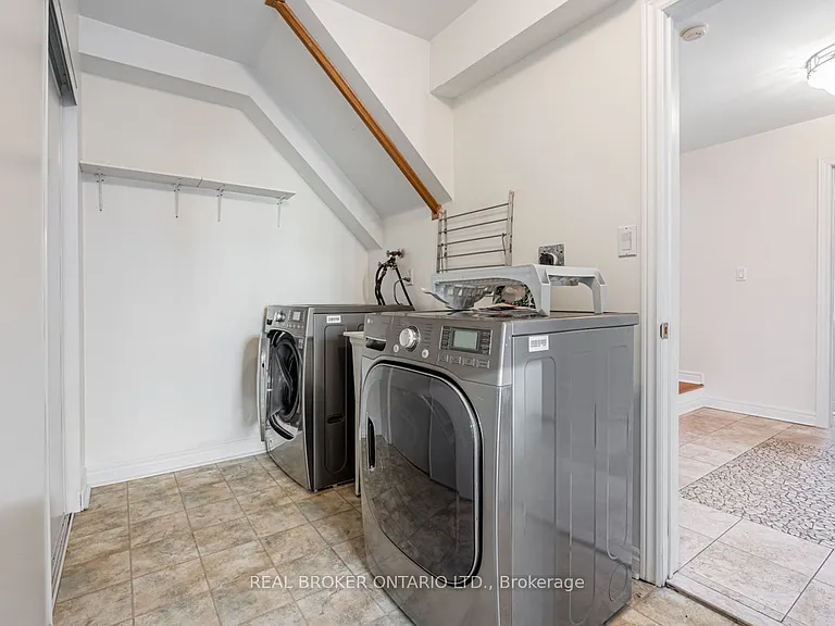 102 Natalie Pl — Photo 9