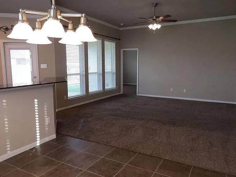 517 Wedgwood Dr — Photo 5