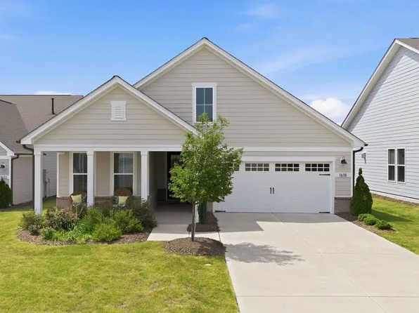 1618 Plover Cir, Fuquay Varina, NC 27526