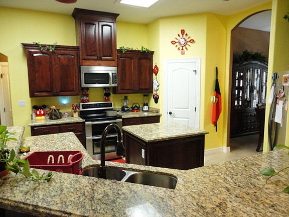 4th image of 1617 Sandstone Dr