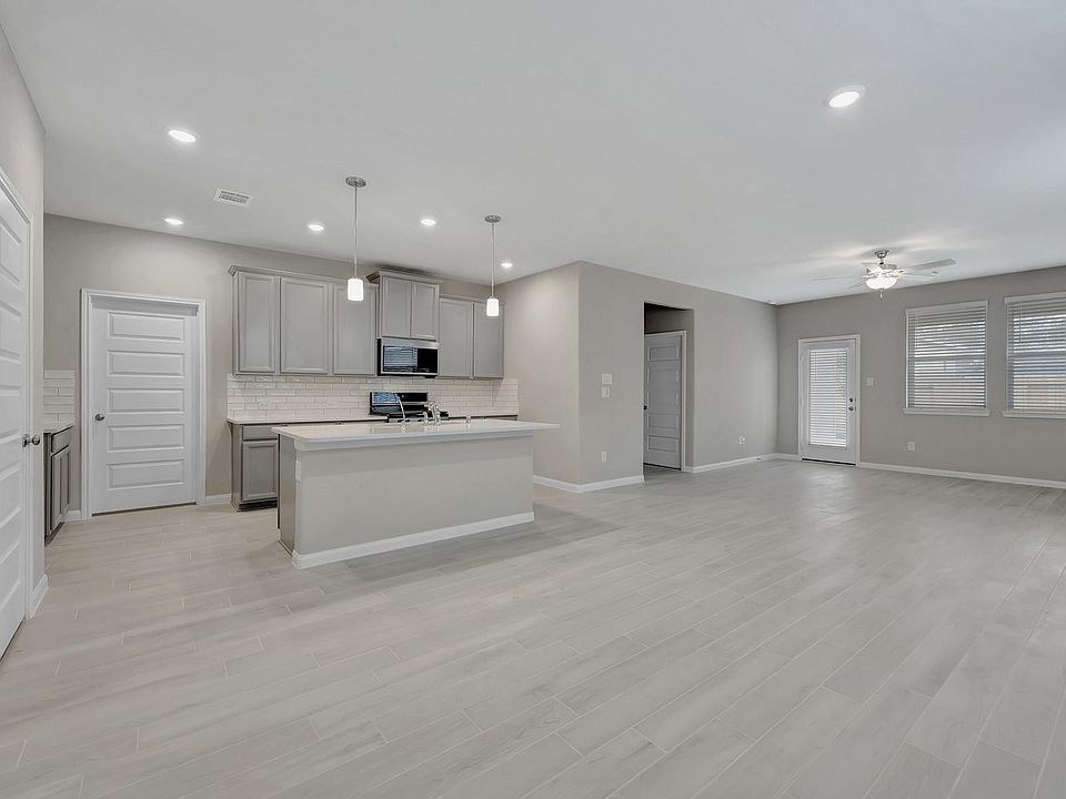 1st image of 5725 Adamite Way