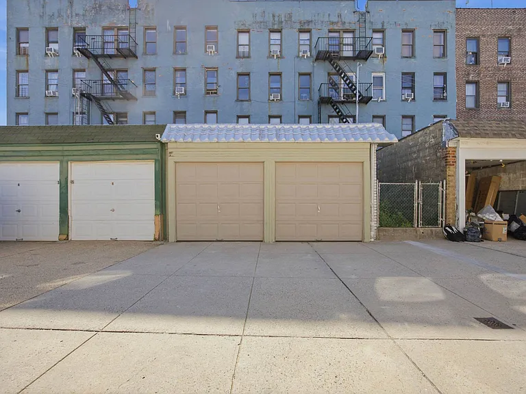24-41 43rd St #1 — Photo 13