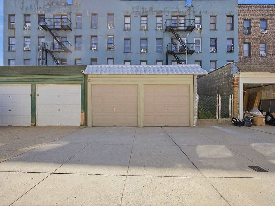 1st image of 24-41 43rd St #1