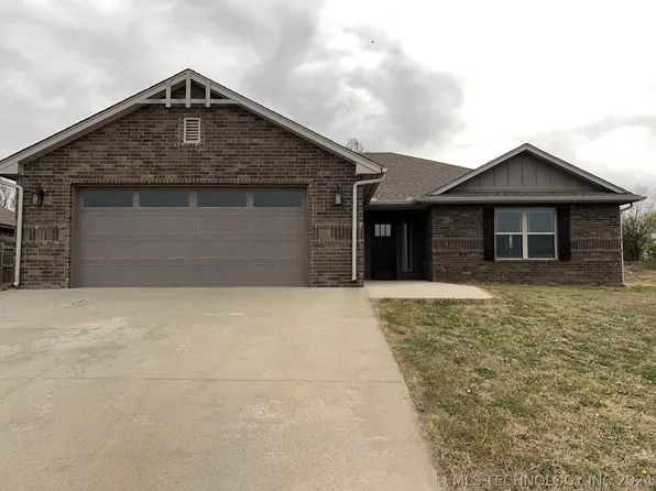 602 Andrews St, Yale, OK 74085