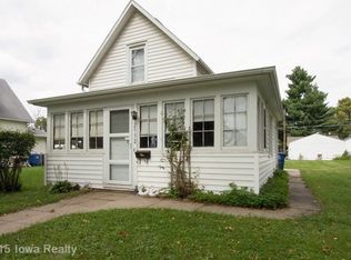2532 E Walnut St, Des Moines, IA 50317