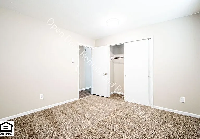 202 Autumn Hills Dr — Photo 9