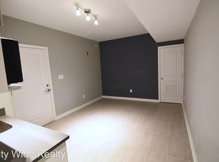 533 N Budd St #1E, Philadelphia, PA 19104
