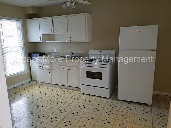 5th image of 1510 Granville St