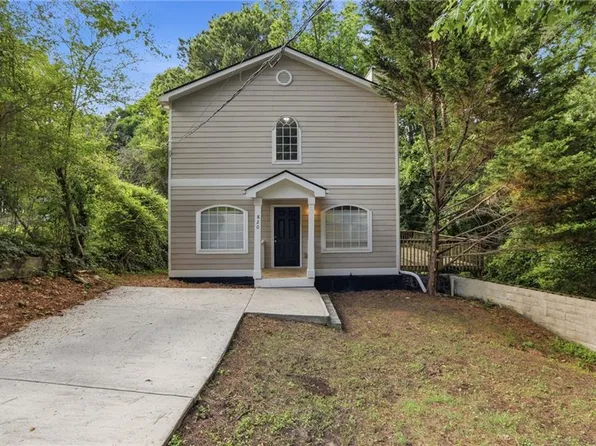 820 Magna Carta Dr NW, Atlanta, GA 30318