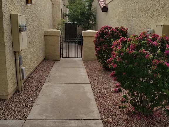 3rd image of 1016 S 21st St