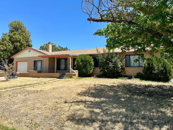1902 Wisconsin St NE, Albuquerque, NM 87110