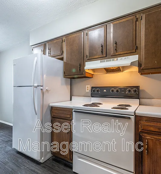 9157 Cedarpark Ln #B — Photo 7