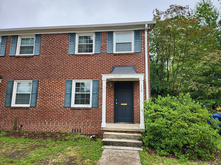 126 Pickens St — Photo 2