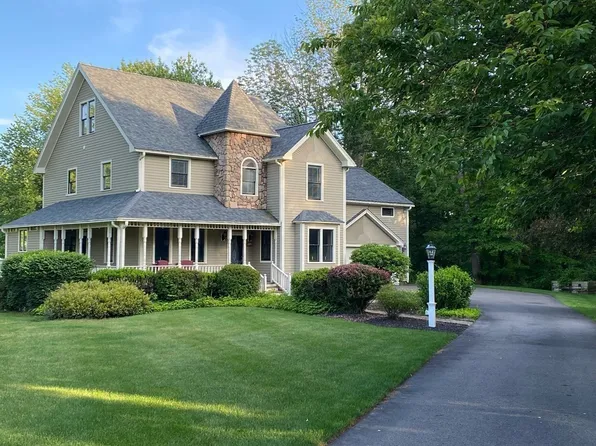 25 Chris John Way, Bridgewater, MA 02324