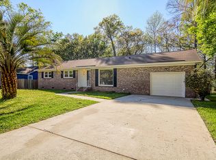 737 Canary Dr, Charleston, SC 29414