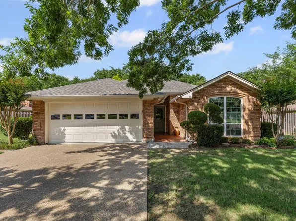 1505 Hyde Park Blvd, Cleburne, TX 76033