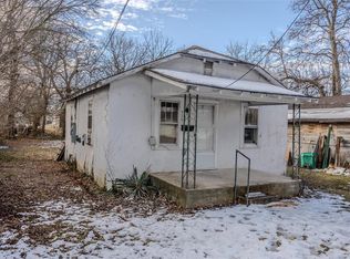 526 Hood St, Lebanon, MO 65536