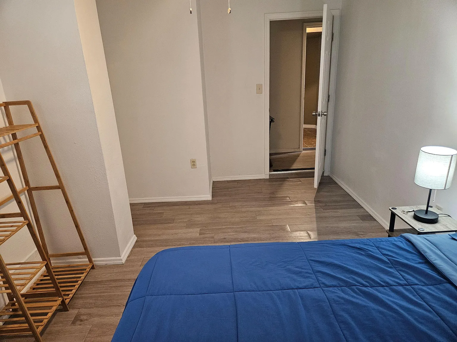 4 bed, 2.5 bath, 1840 sqft, $815 — Photo 2