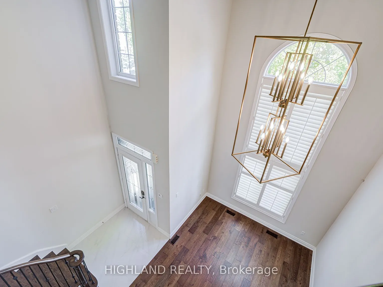 4 bed, $4,590 — Photo 4