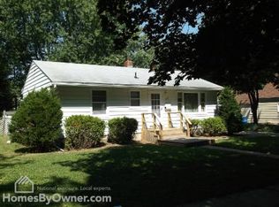 207 Oliver St, Charles City, IA 50616