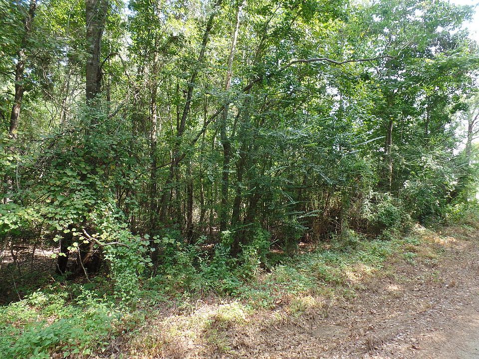 1st image of 415 County Road 580