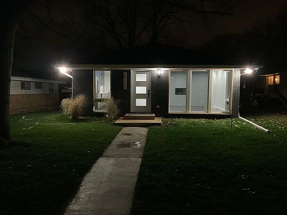 2nd image of 4133 N 96th St