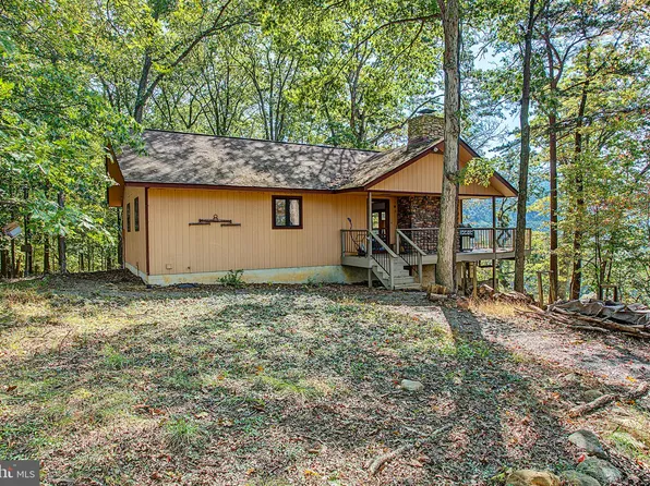 849 Stellar Way, Great Cacapon, WV 25422