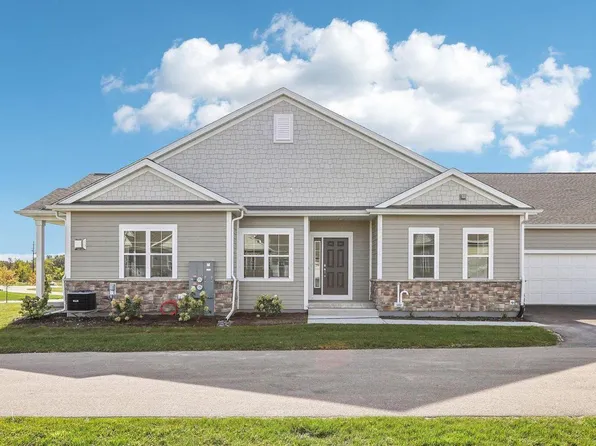 N112W14162 Wrenwood PASS 6-Bldg 2, Germantown, WI 53022
