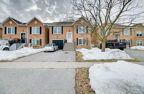 55 McCrimmon Cres #LOWER Photo 1