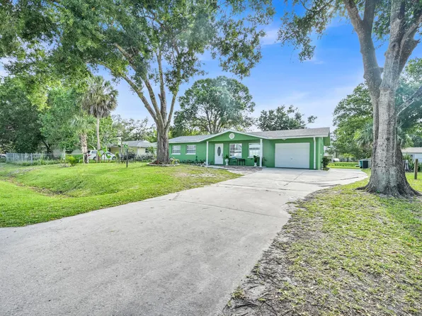 5214 Bowling Green Drive, Fort Pierce, FL 34951