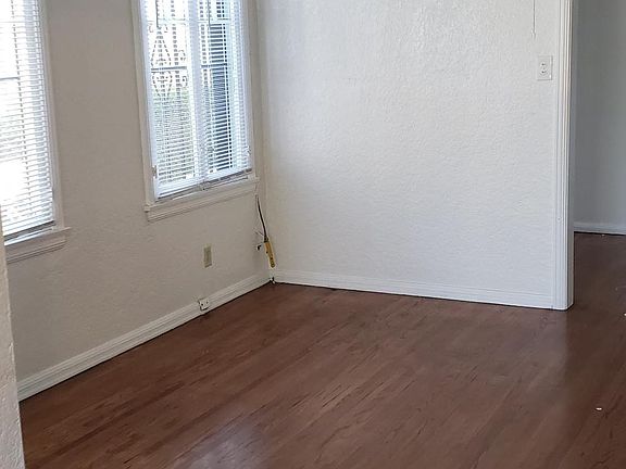 5th image of 508 N Alta Vista Blvd