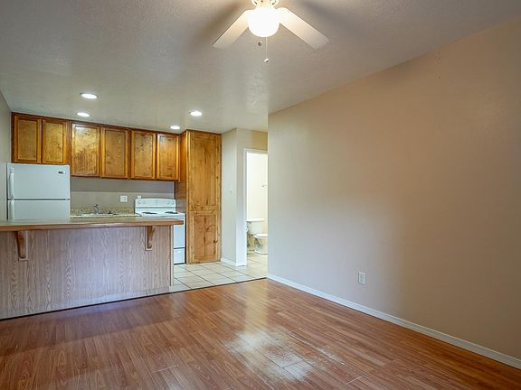 2nd image of 1000 Sellers Dr NE APT 13