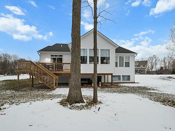 5th image of 7400 Panners Ln NE
