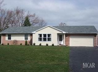 6548 Muller Rd, Ottawa Lake, MI 49267