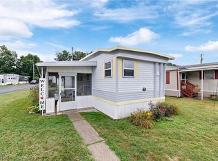 96 Helen St NW, Barberton, OH 44203