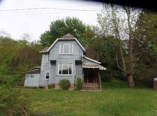 114 Silicon Dr, Leechburg, PA 15656