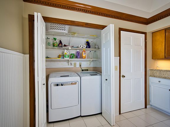 5th image of 2299 Osceola Forest Ct