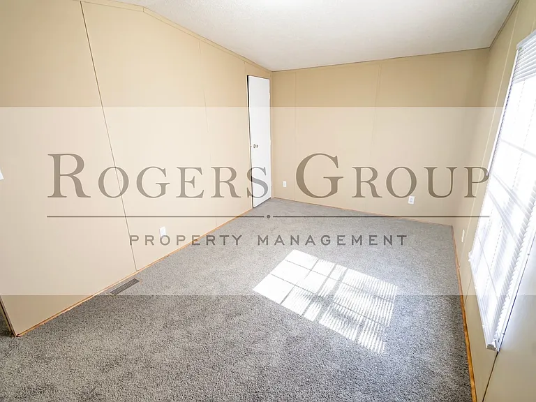 333 Woodlief Rd — Photo 9