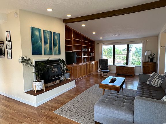 4th image of 604 Zorena Ave