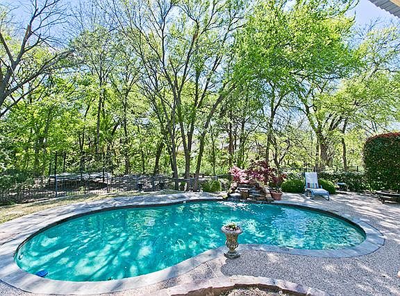 4th image of 2917 Moss Creek Ct
