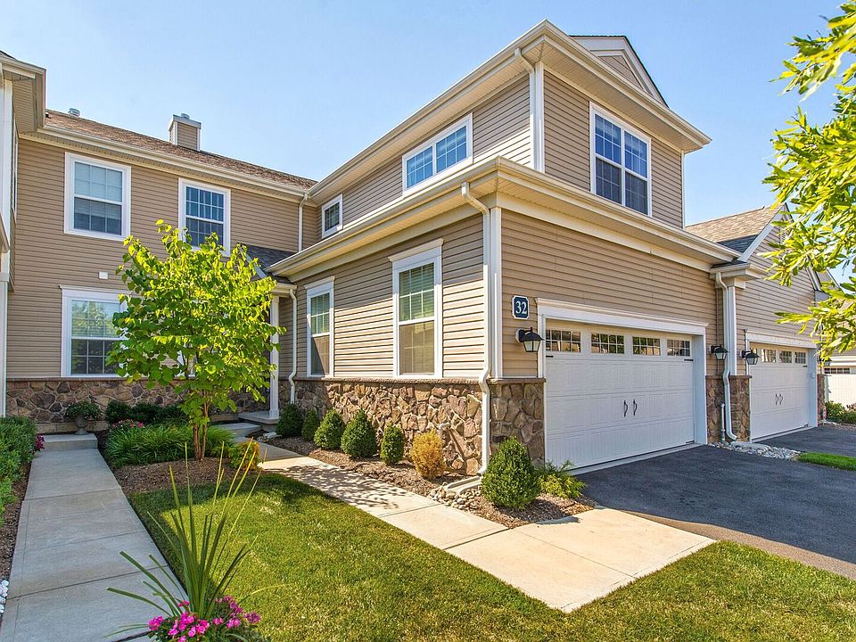 1st image of 32 McNish Way #32