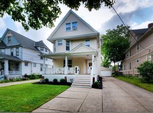 1353 Cook Ave, Lakewood, OH 44107