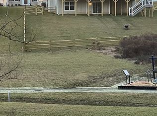 13 Vinebury Ln, East Fallowfield Township, PA 19320